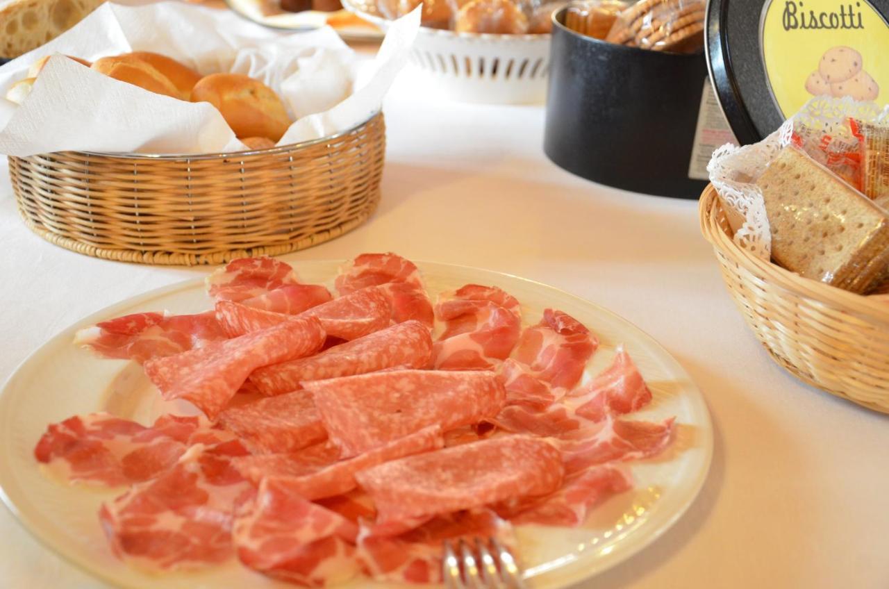 Hotel Corte Vecchia 산프로스페로 외부 사진