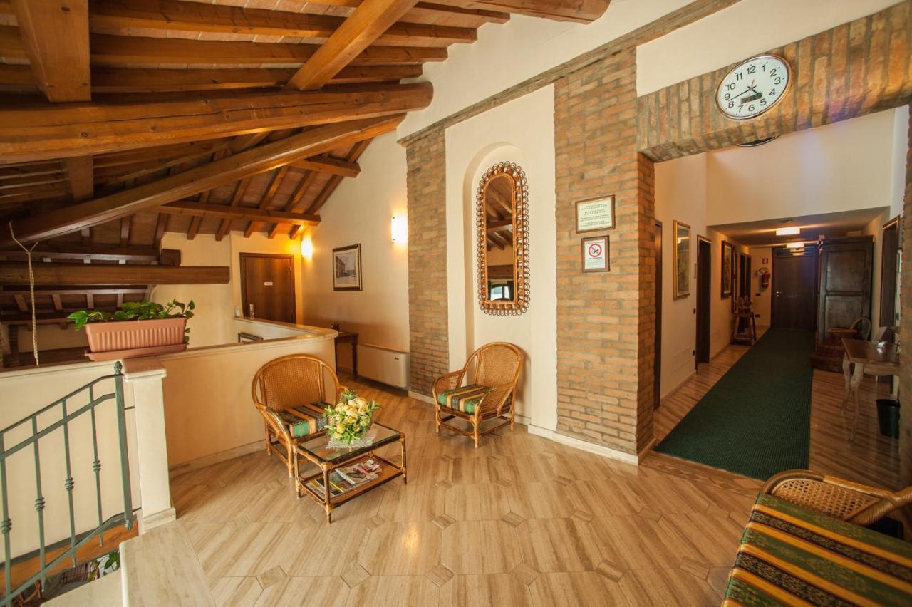 Hotel Corte Vecchia 산프로스페로 외부 사진
