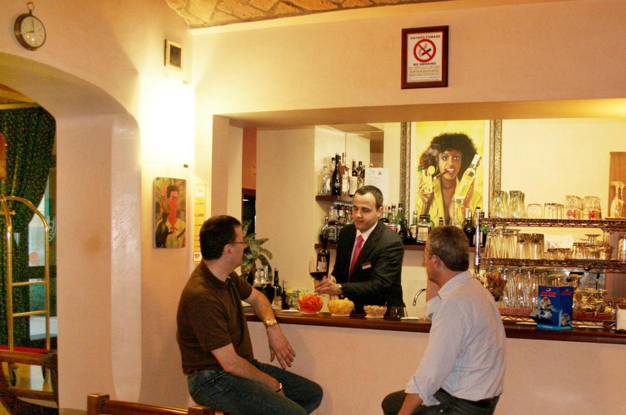 Hotel Corte Vecchia 산프로스페로 외부 사진