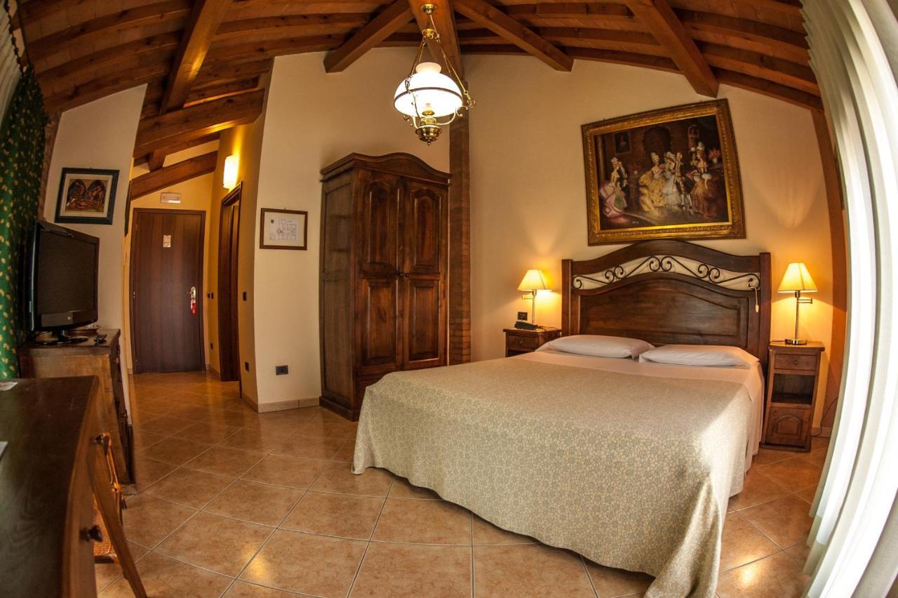 Hotel Corte Vecchia 산프로스페로 외부 사진