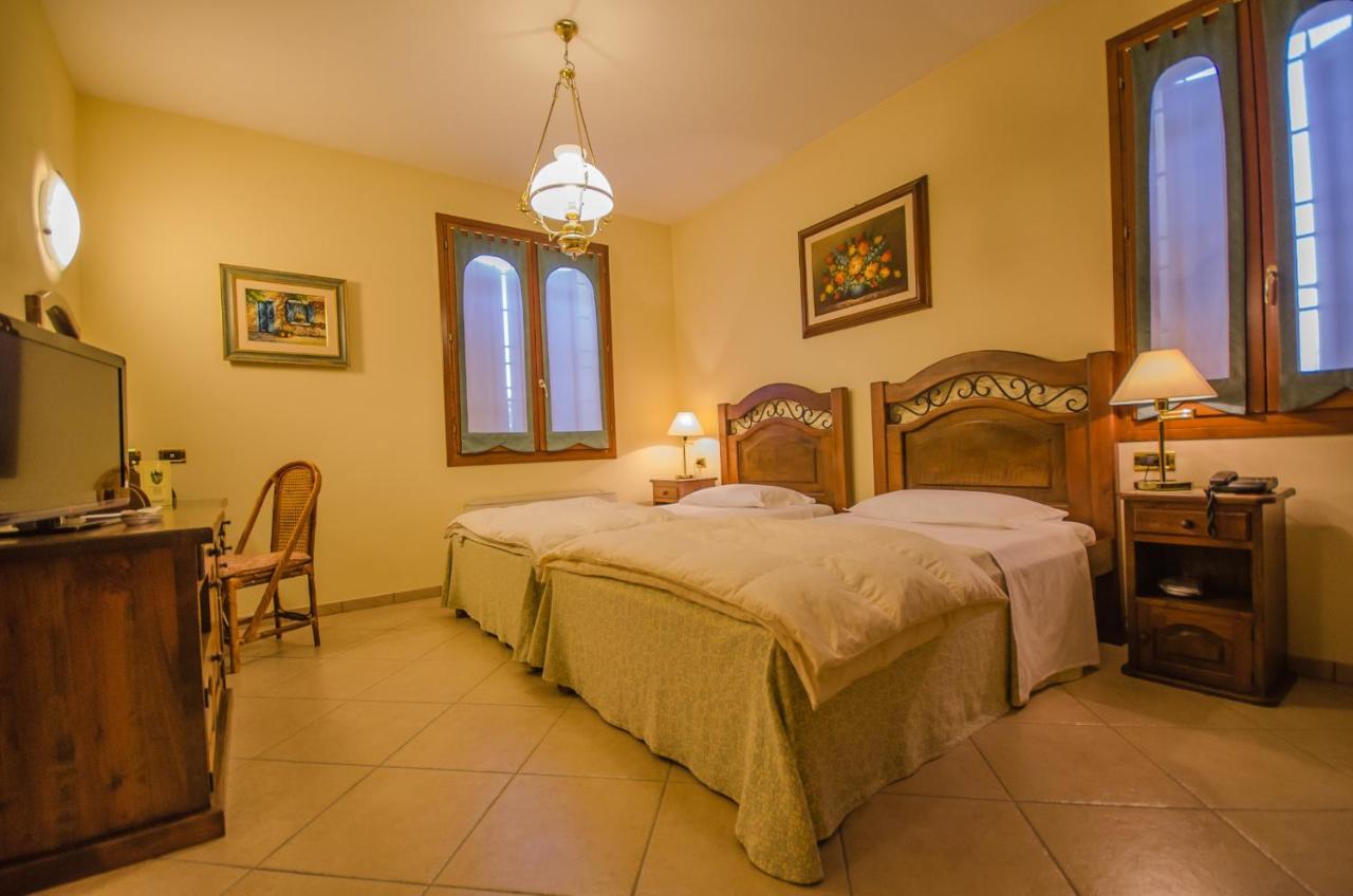 Hotel Corte Vecchia 산프로스페로 외부 사진