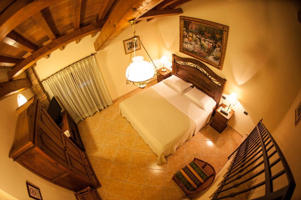 Hotel Corte Vecchia 산프로스페로 외부 사진