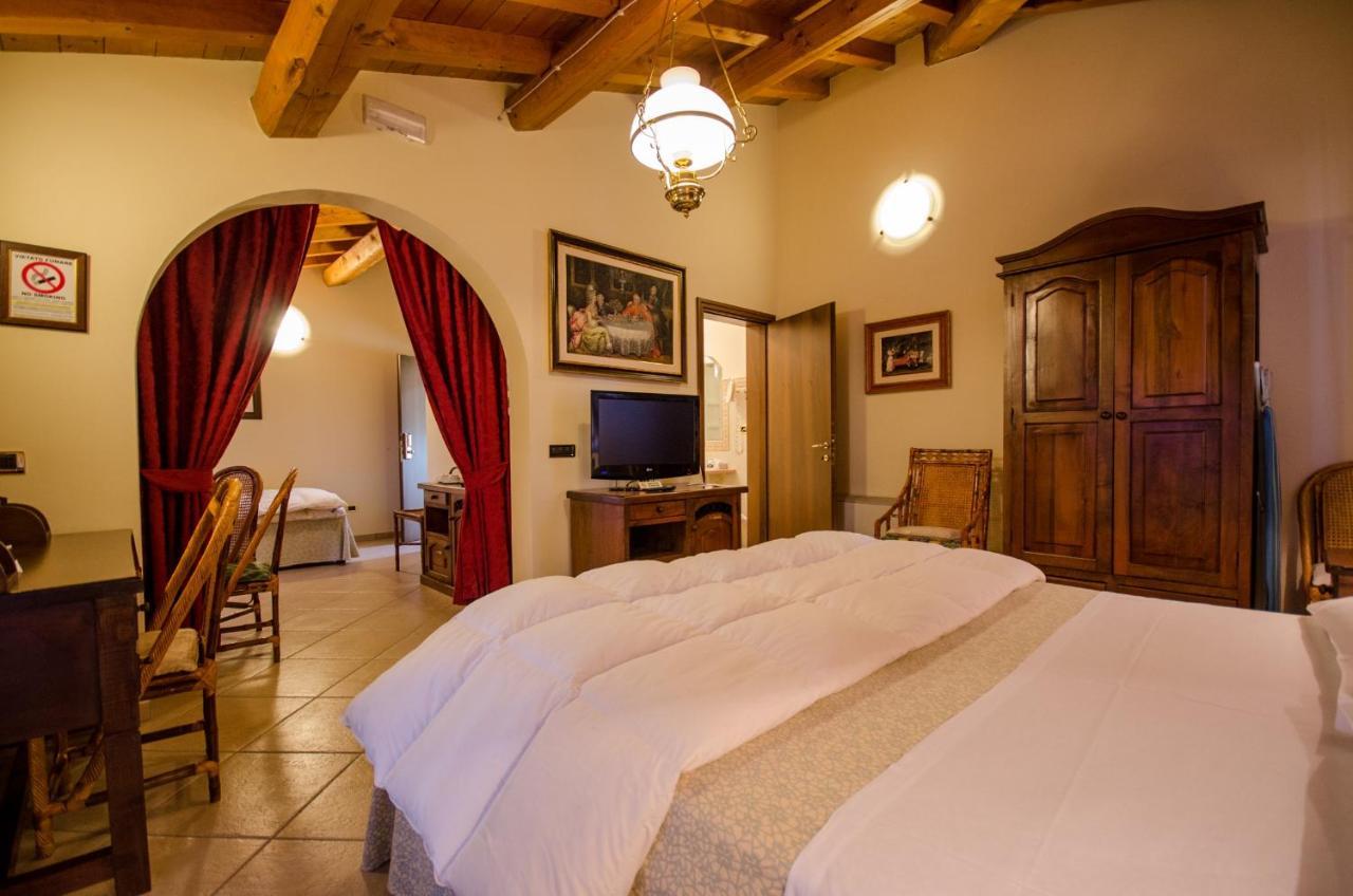 Hotel Corte Vecchia 산프로스페로 외부 사진