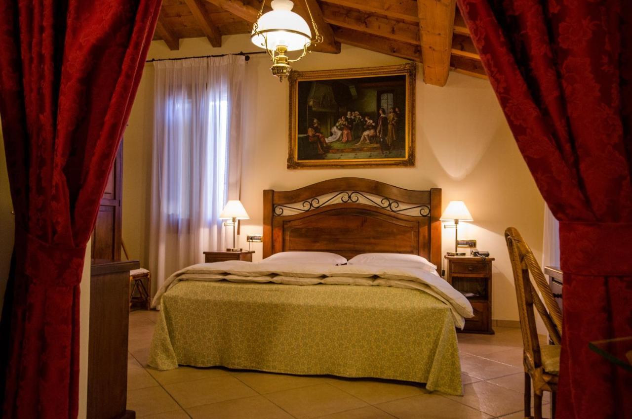 Hotel Corte Vecchia 산프로스페로 외부 사진