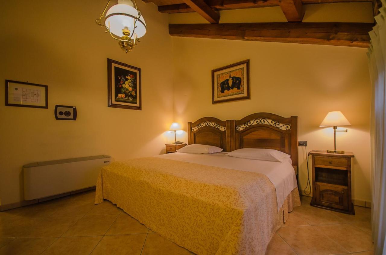 Hotel Corte Vecchia 산프로스페로 외부 사진