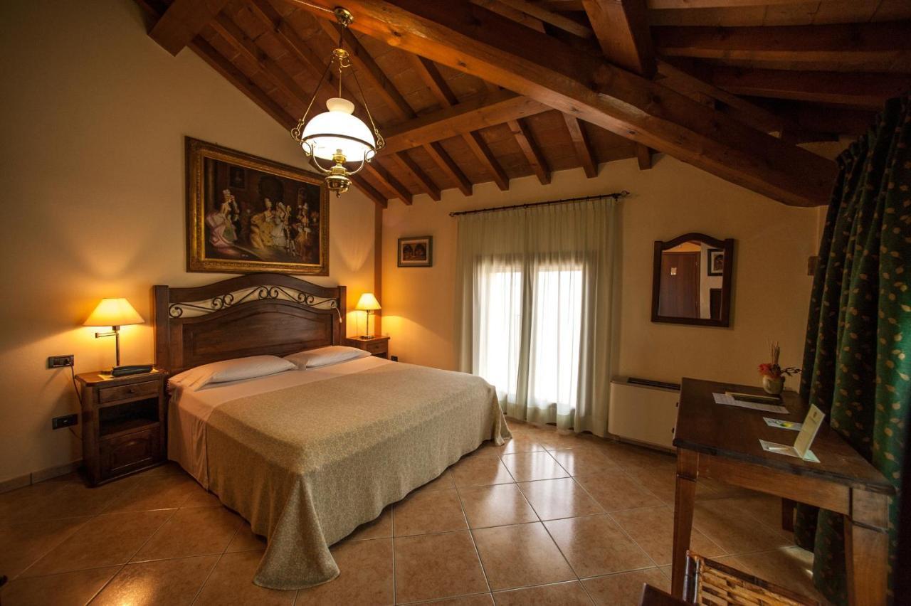 Hotel Corte Vecchia 산프로스페로 외부 사진